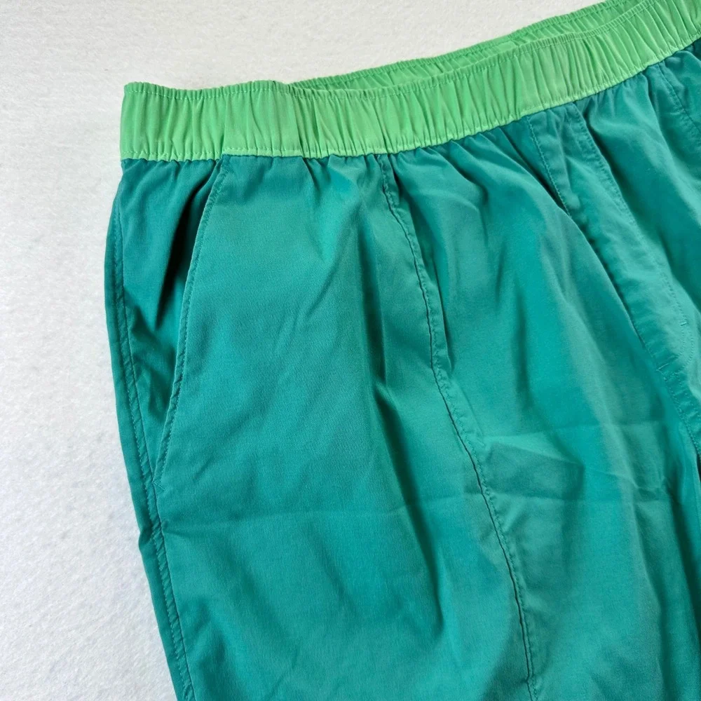 The North Face Mens Class V Pull-On Shorts Teal Green XL NF0A5A5X FlashDry